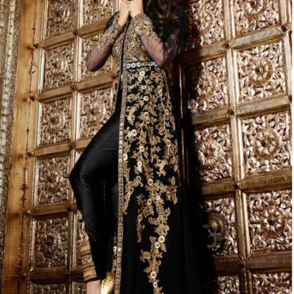 Abaya Suit - Picture 3 of 10
